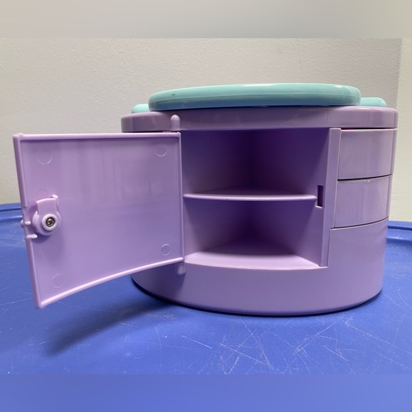 Vintage Polly Pocket Bluebird 1991 Pullout Playhouse Jewelry Box 6 dolls & dog! - Picture 6 of 10